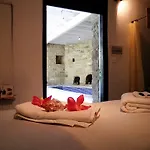 Cyprus Villages - & Restaurant - Location - With Access To Pool And Stunning Views *