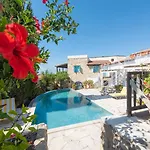 Cyprus Villages - & Restaurant - Location - With Access To Pool And Stunning Views Gospodarstwo wiejskie *