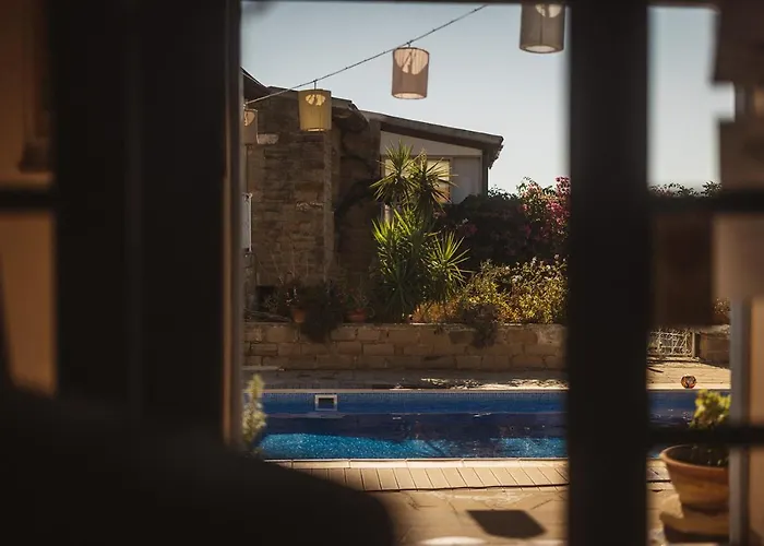 Cyprus Villages - & Restaurant - Location - With Access To Pool And Stunning Views *