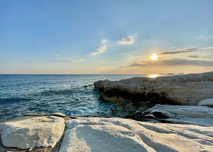 Cyprus Villages - & Restaurant - Location - With Access To Pool And Stunning Views Tokhni