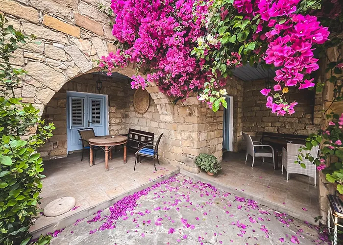 Landhuis Cyprus Villages - & Restaurant - Location - With Access To Pool And Stunning Views