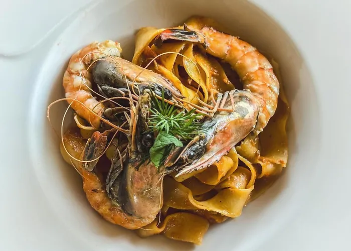 Cyprus Villages - & Restaurant - Location - With Access To Pool And Stunning Views *