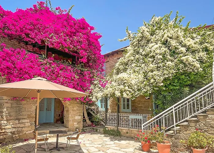 Landhuis Cyprus Villages - & Restaurant - Location - With Access To Pool And Stunning Views Tokhni