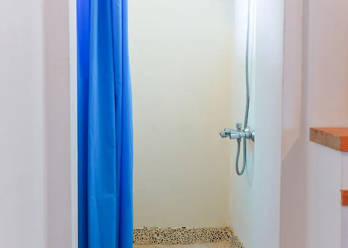 Cyprus Villages - & Restaurant - Location - With Access To Pool And Stunning Views Landhuis