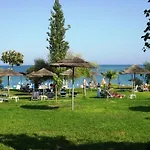Country house Cyprus Villages - & Restaurant - Location - With Access To Pool And Stunning Views Tochni
