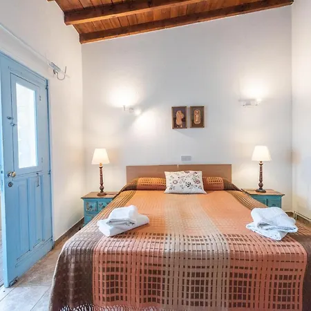 Cyprus Villages - & Restaurant - Location - With Access To Pool And Stunning Views *