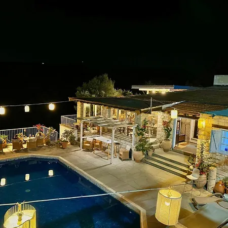 Cyprus Villages - & Restaurant - Location - With Access To Pool And Stunning Views トチーニ