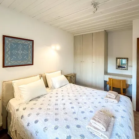 Cyprus Villages & Restaurant - Location - - With Access To Pool And Stunning Views Тохни