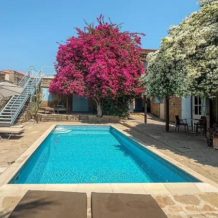Cyprus Villages - & Restaurant - Location - With Access To Pool And Stunning Views Landhaus Tochni