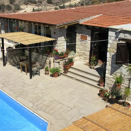Cyprus Villages - & Restaurant - Location - With Access To Pool And Stunning Views Landhaus *