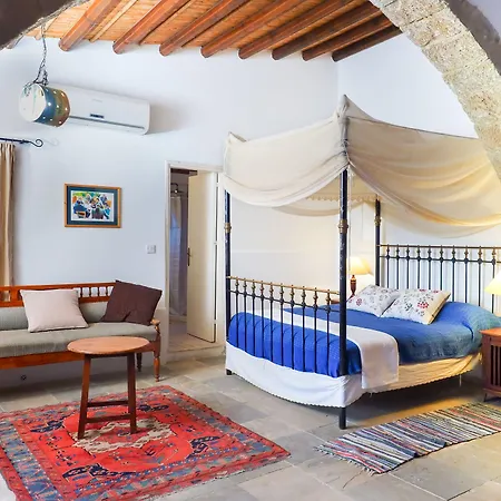 Cyprus Villages - & Restaurant - Location - With Access To Pool And Stunning Views Landhaus Tochni