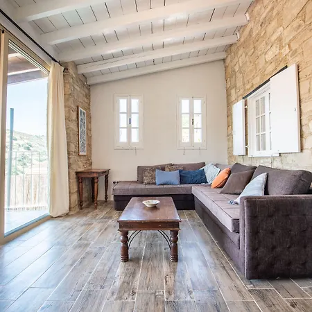 Cyprus Villages - & Restaurant - Location - With Access To Pool And Stunning Views Landhaus