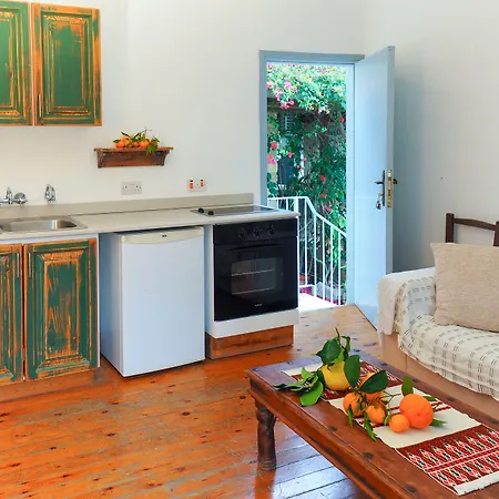 Cyprus Villages - & Restaurant - Location - With Access To Pool And Stunning Views Country house