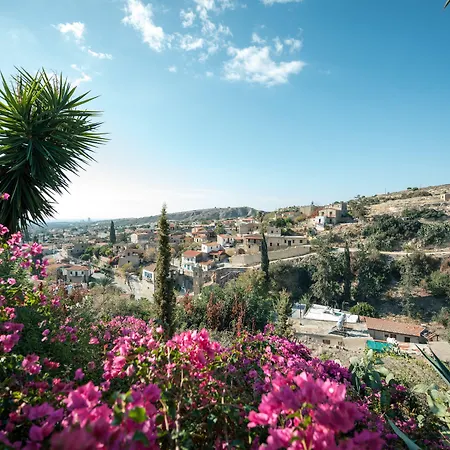 Cyprus Villages - & Restaurant - Location - With Access To Pool And Stunning Views トチーニ