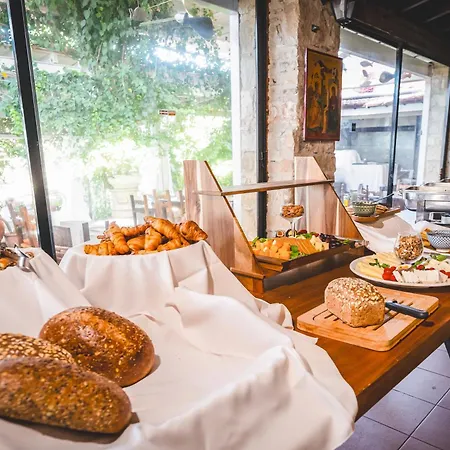 Cyprus Villages - & Restaurant - Location - With Access To Pool And Stunning Views