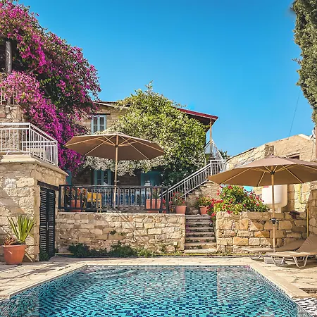 Cyprus Villages - & Restaurant - Location - With Access To Pool And Stunning Views カントリーハウス トチーニ