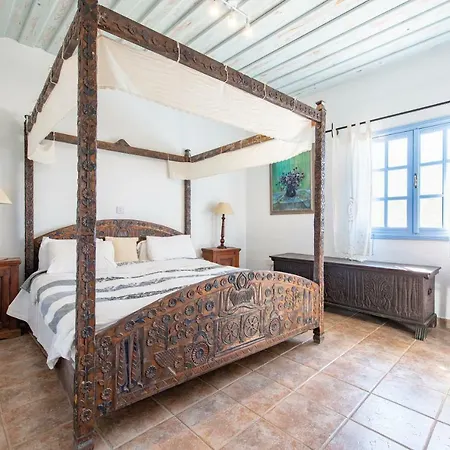 Cyprus Villages - & Restaurant - Location - With Access To Pool And Stunning Views * Тохни