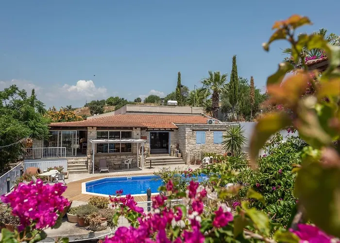 Cyprus Villages - & Restaurant - Location - With Access To Pool And Stunning Views * Tóhni
