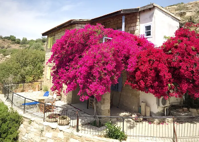 Cyprus Villages - & Restaurant - Location - With Access To Pool And Stunning Views *