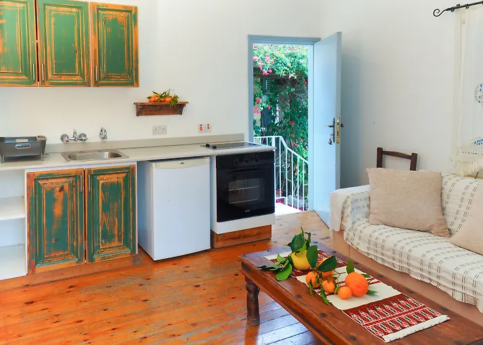 Cyprus Villages - & Restaurant - Location - With Access To Pool And Stunning Views Hétvégi ház