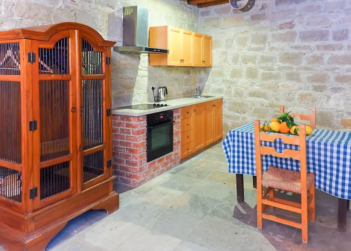 Cyprus Villages - & Restaurant - Location - With Access To Pool And Stunning Views * Tóhni